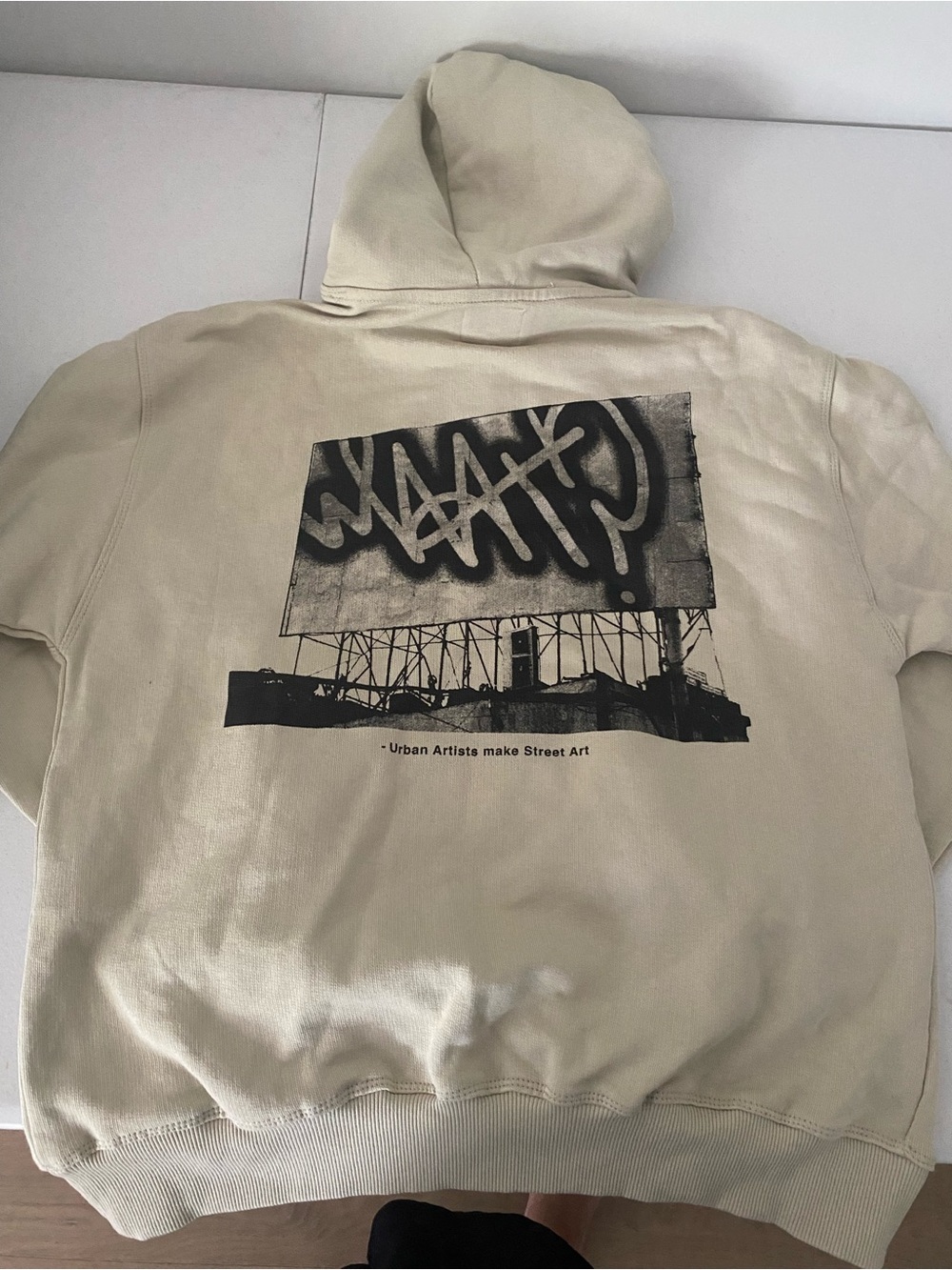 Zara youth Light Beige pullover Hoodie with Black Logo - Picture 4 of 4